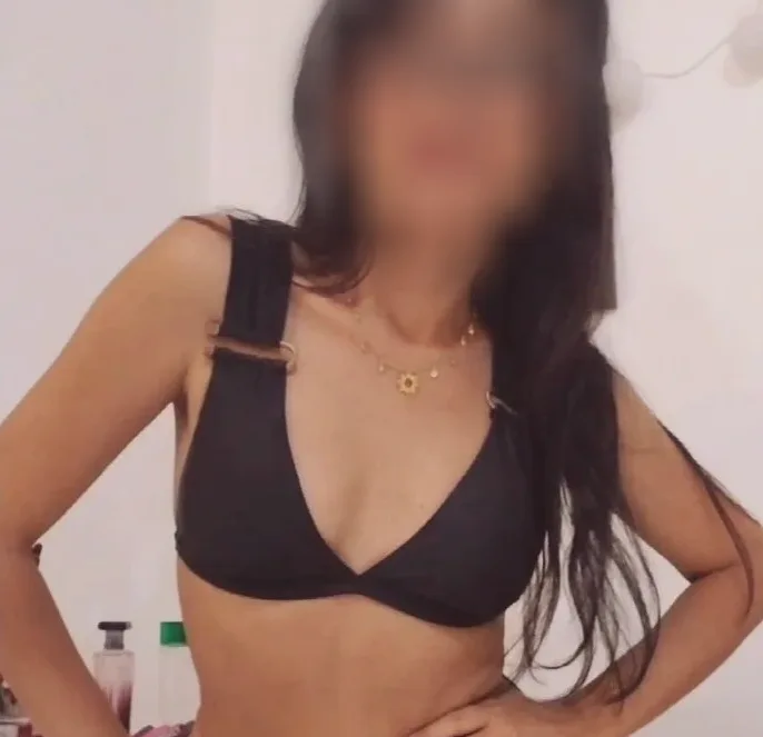 Anna, 29