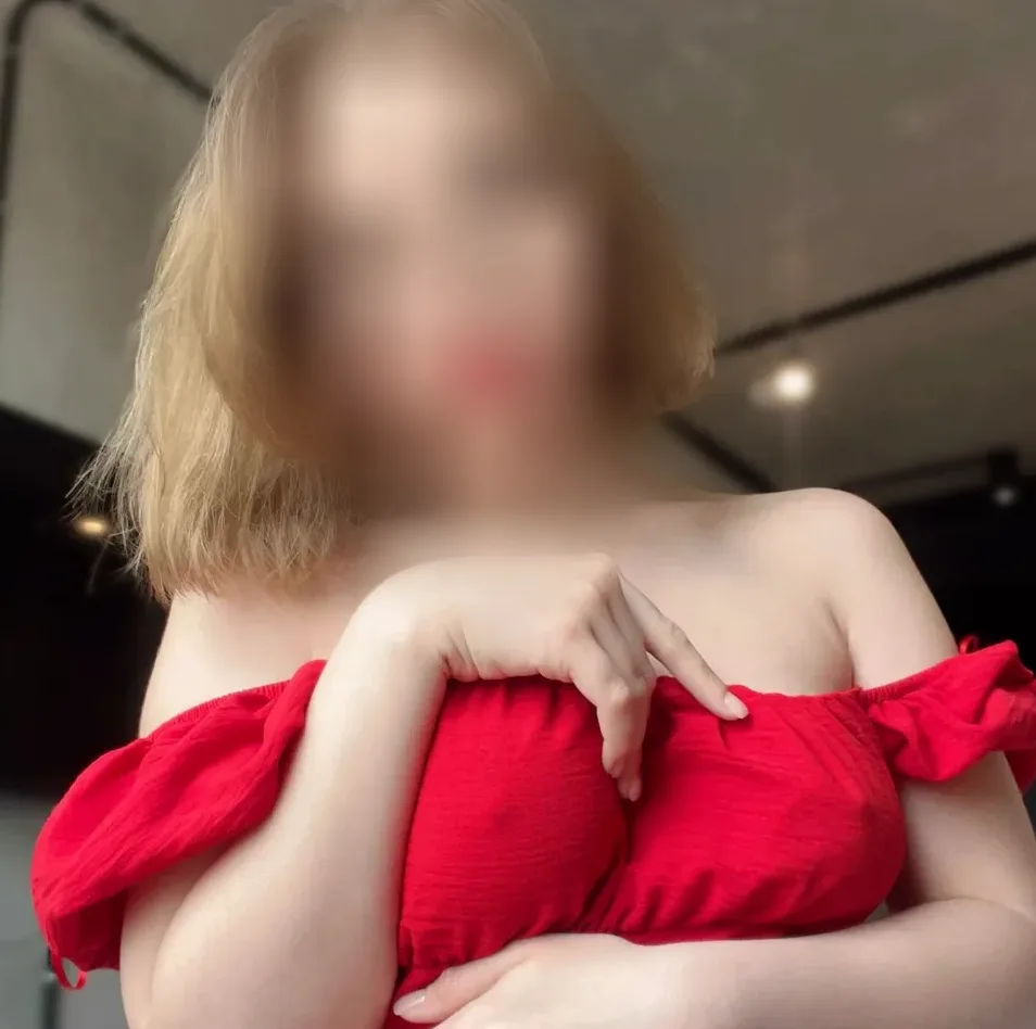 Paula, 20