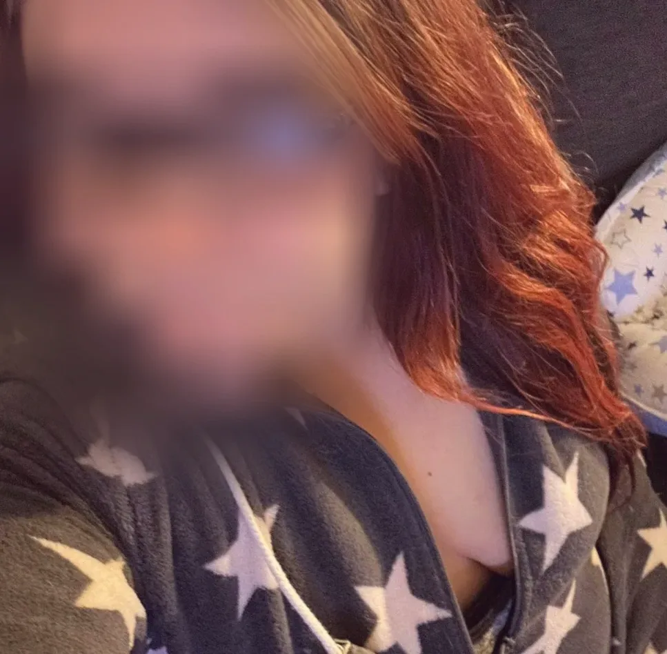 Saskia, 29
