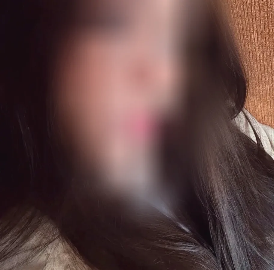 Stefanie, 20