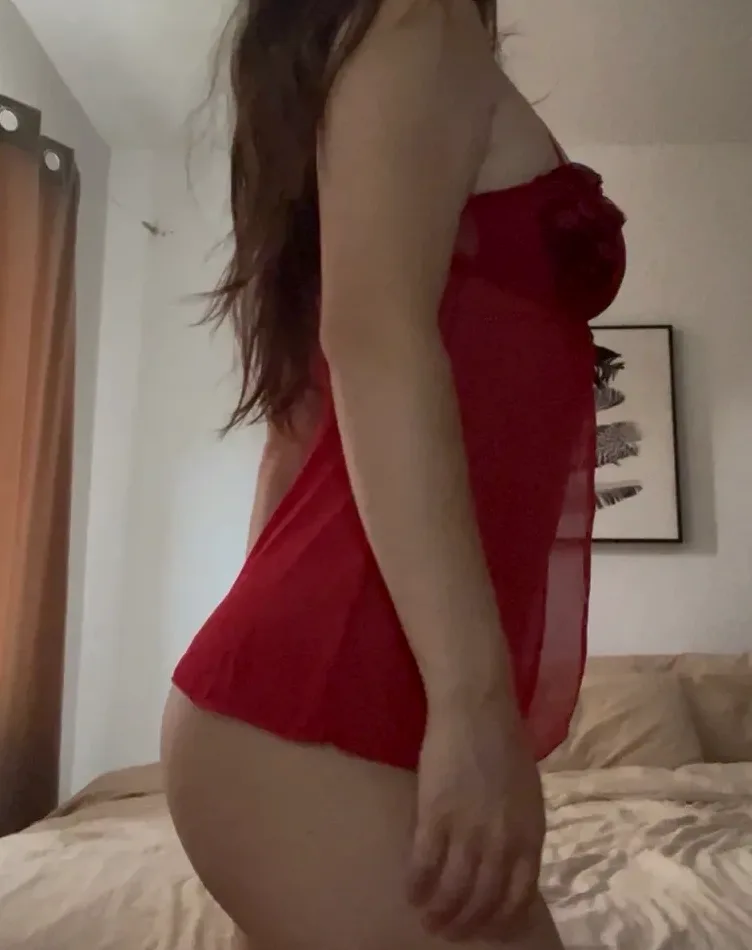 Yasmin, 18
